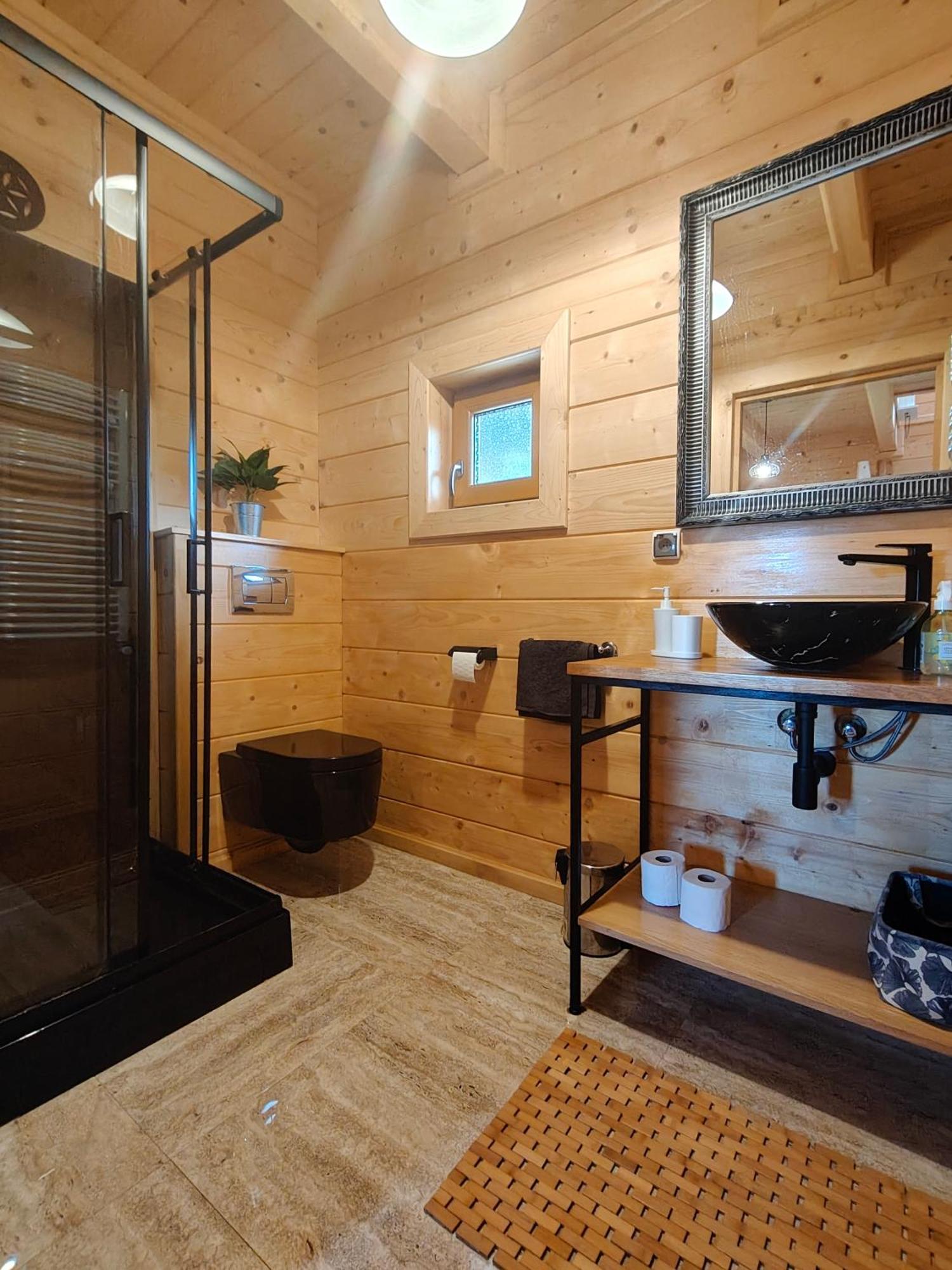 Domek W Zebie Z Jacuzii I Sauna W Cenie Zab Ngoại thất bức ảnh